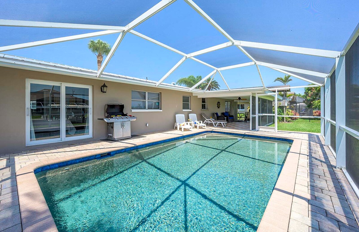 Südlicher Expositionspool