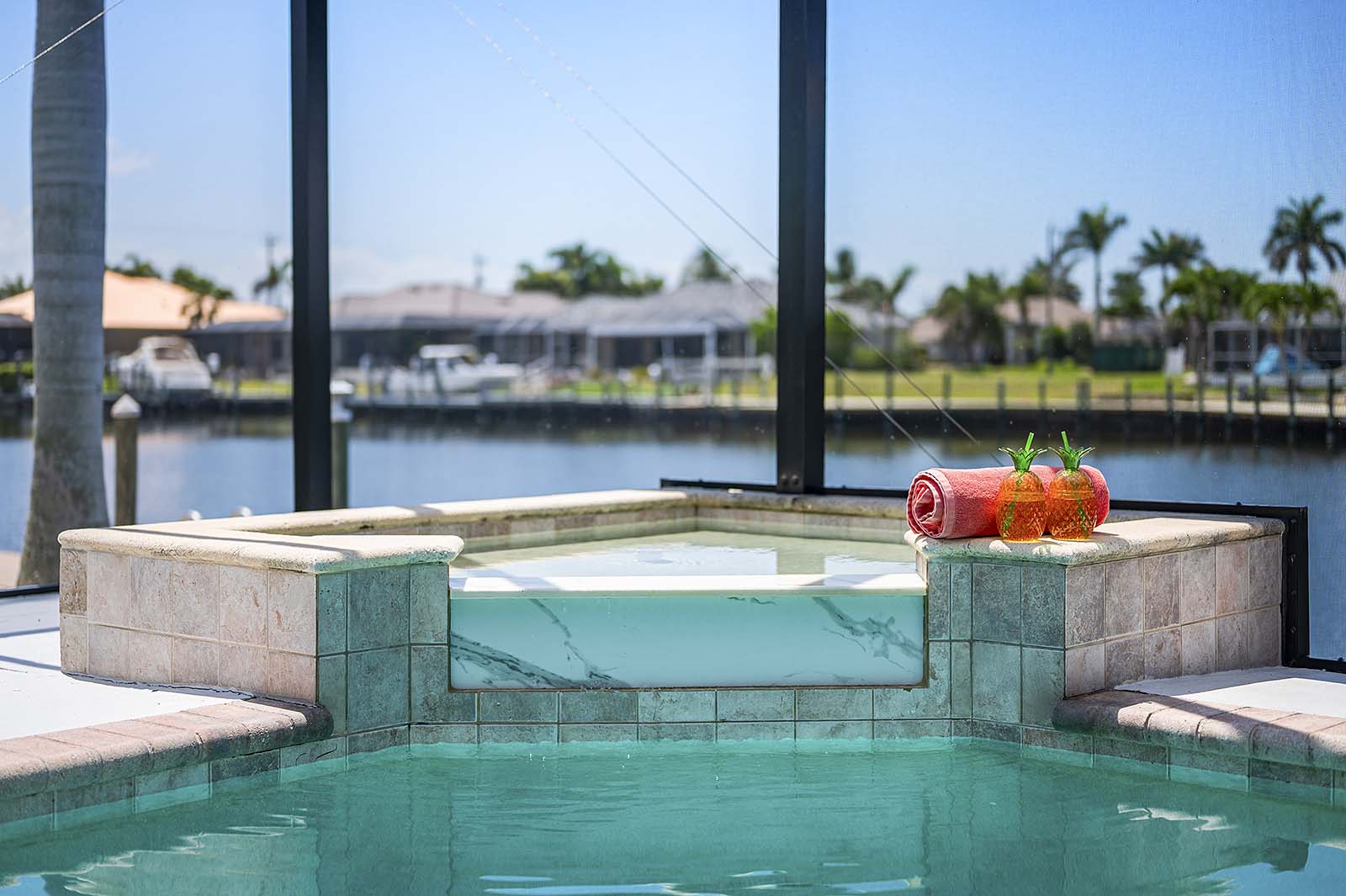 Vista Solare lädt Sie zum Entspannen und Genießen der atemberaubenden Aussicht ein