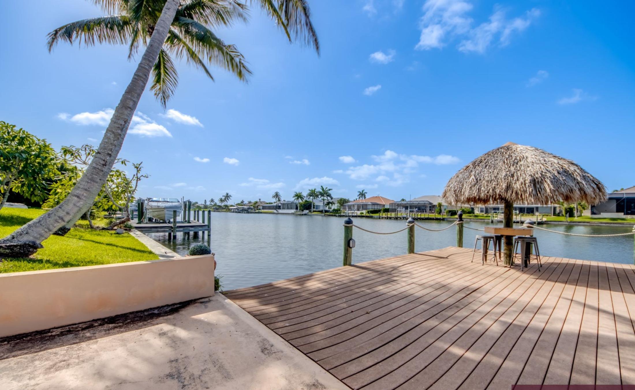 Ferienhaus-Cape-Coral-Whispering-Palms_87-Dock-Boat-Lift