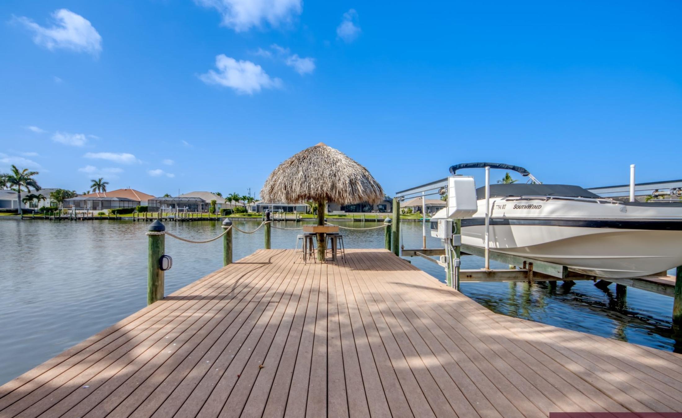 Ferienhaus-Cape-Coral-Whispering-Palms_88-Dock-Boat-Lift