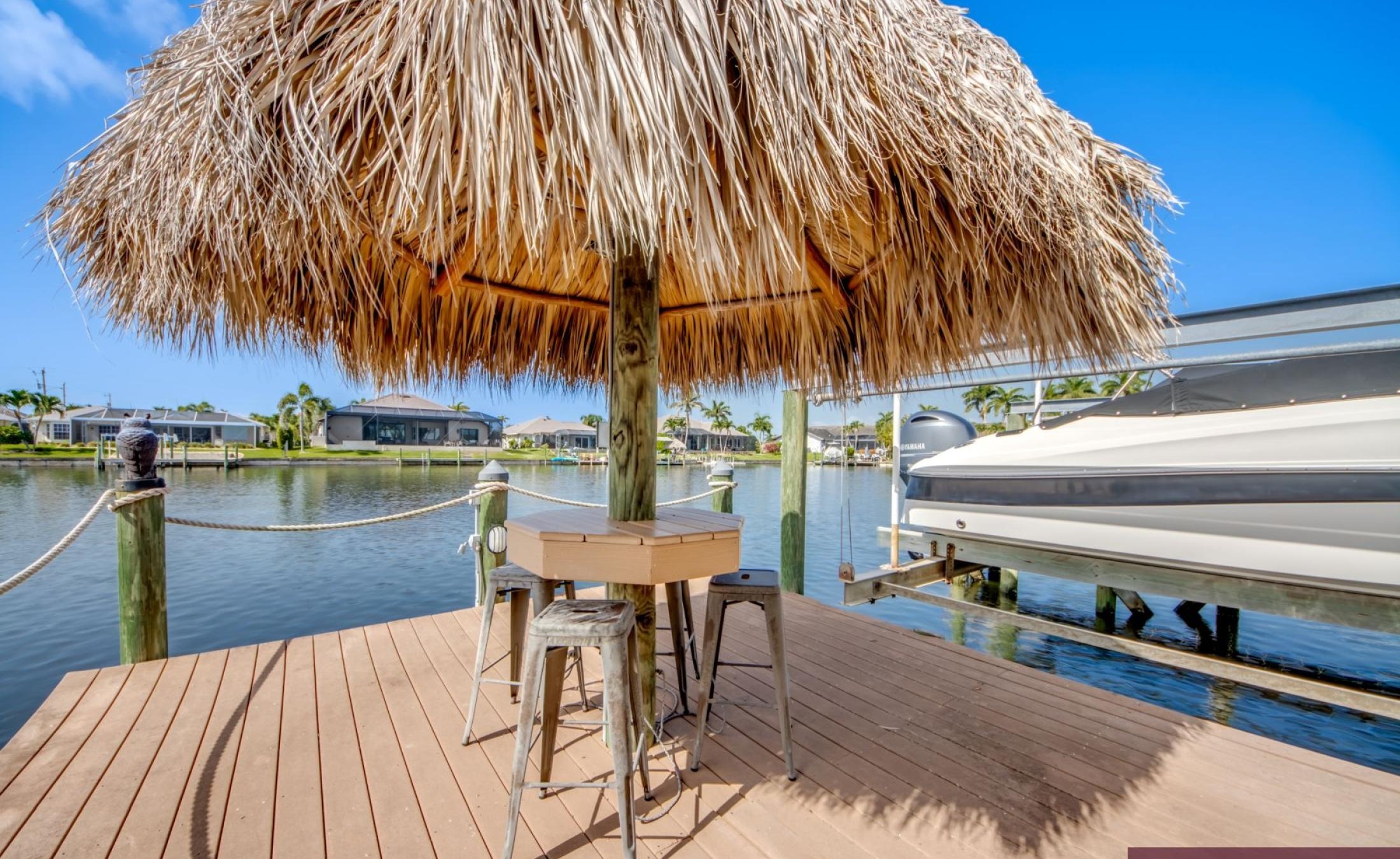 Ferienhaus-Cape-Coral-Whispering-Palms_92-Dock-Boat-Lift