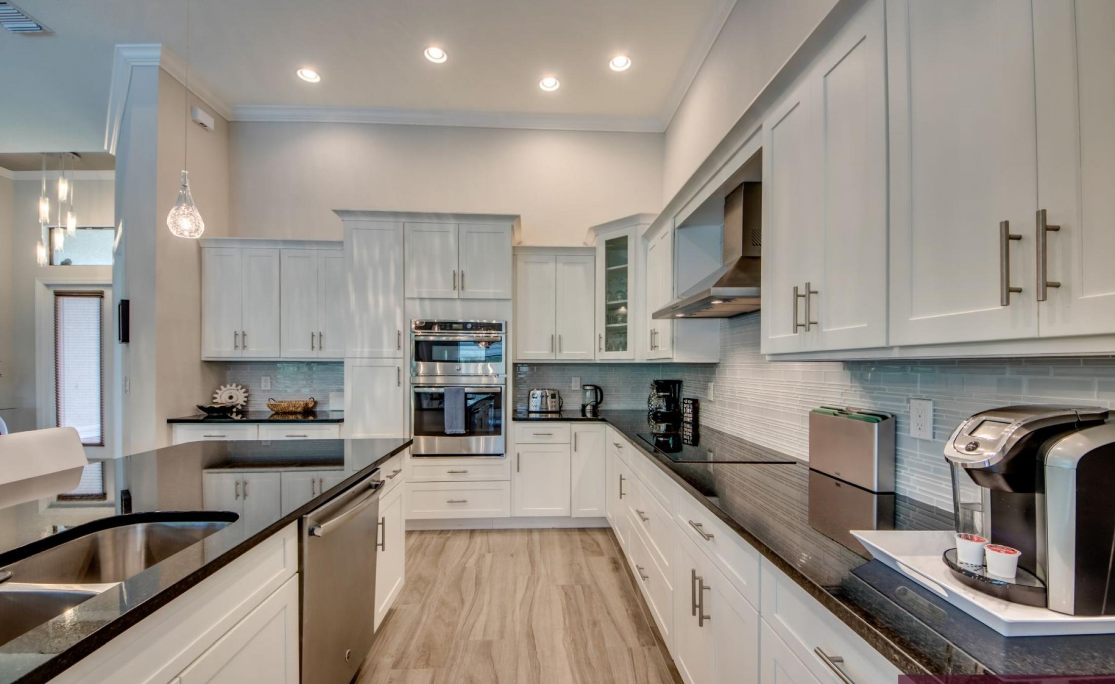 Moderne Villa in SW Cape Coral mit beheiztem Pool und Spa (Südausrichtung).