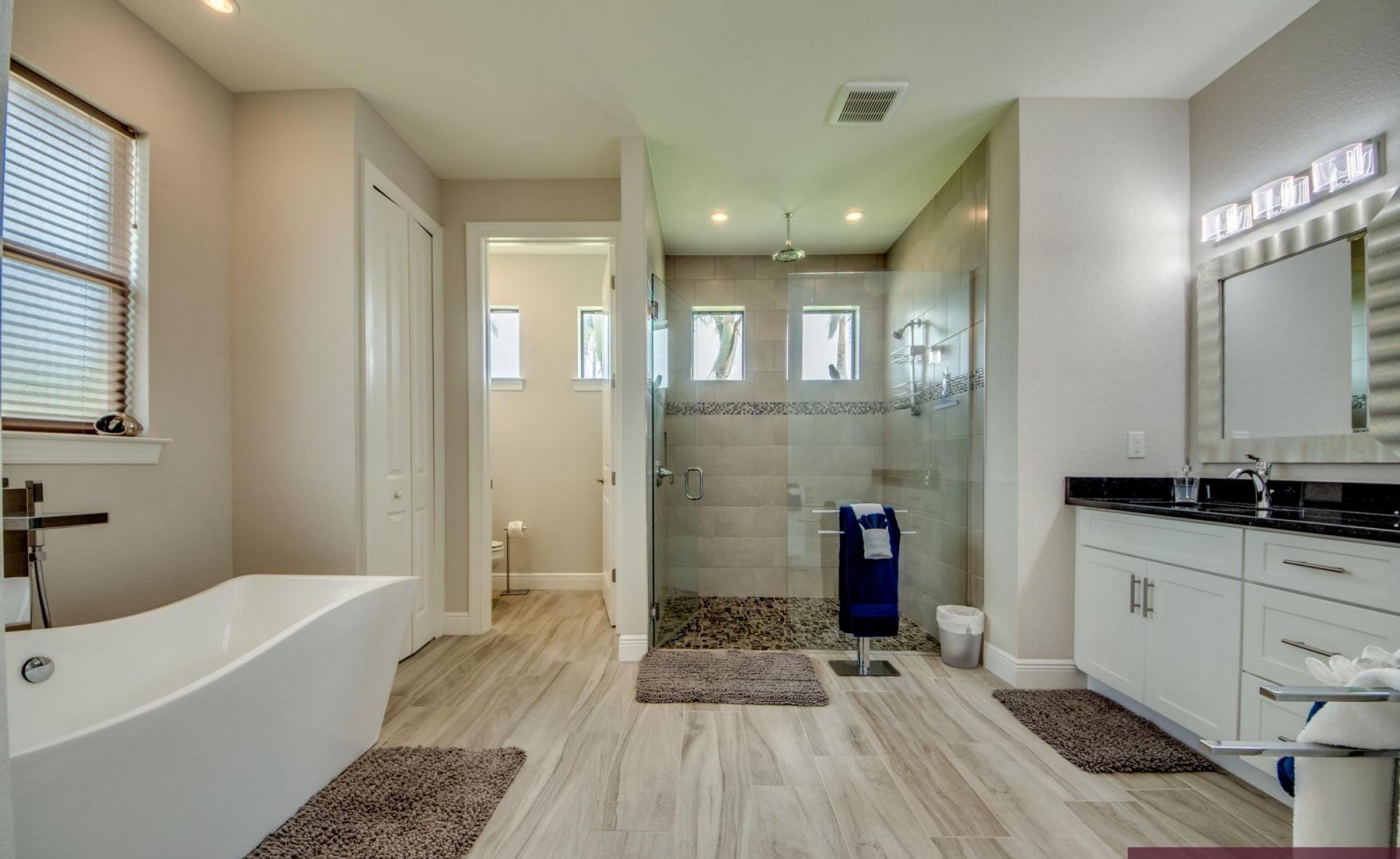 Moderne Villa in SW Cape Coral mit beheiztem Pool und Spa (Südausrichtung).