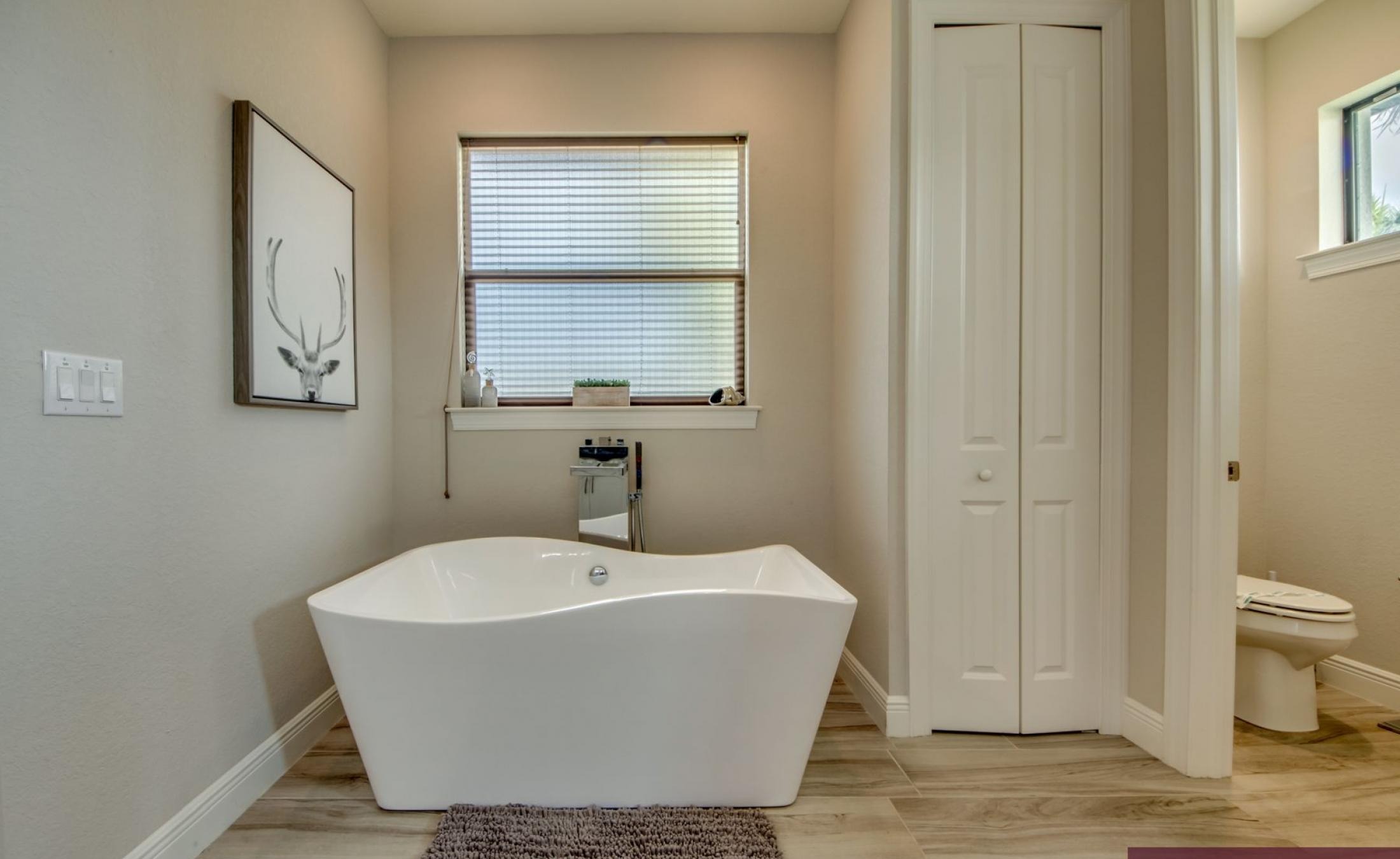 Moderne Villa in SW Cape Coral mit beheiztem Pool und Spa, Südausrichtung.