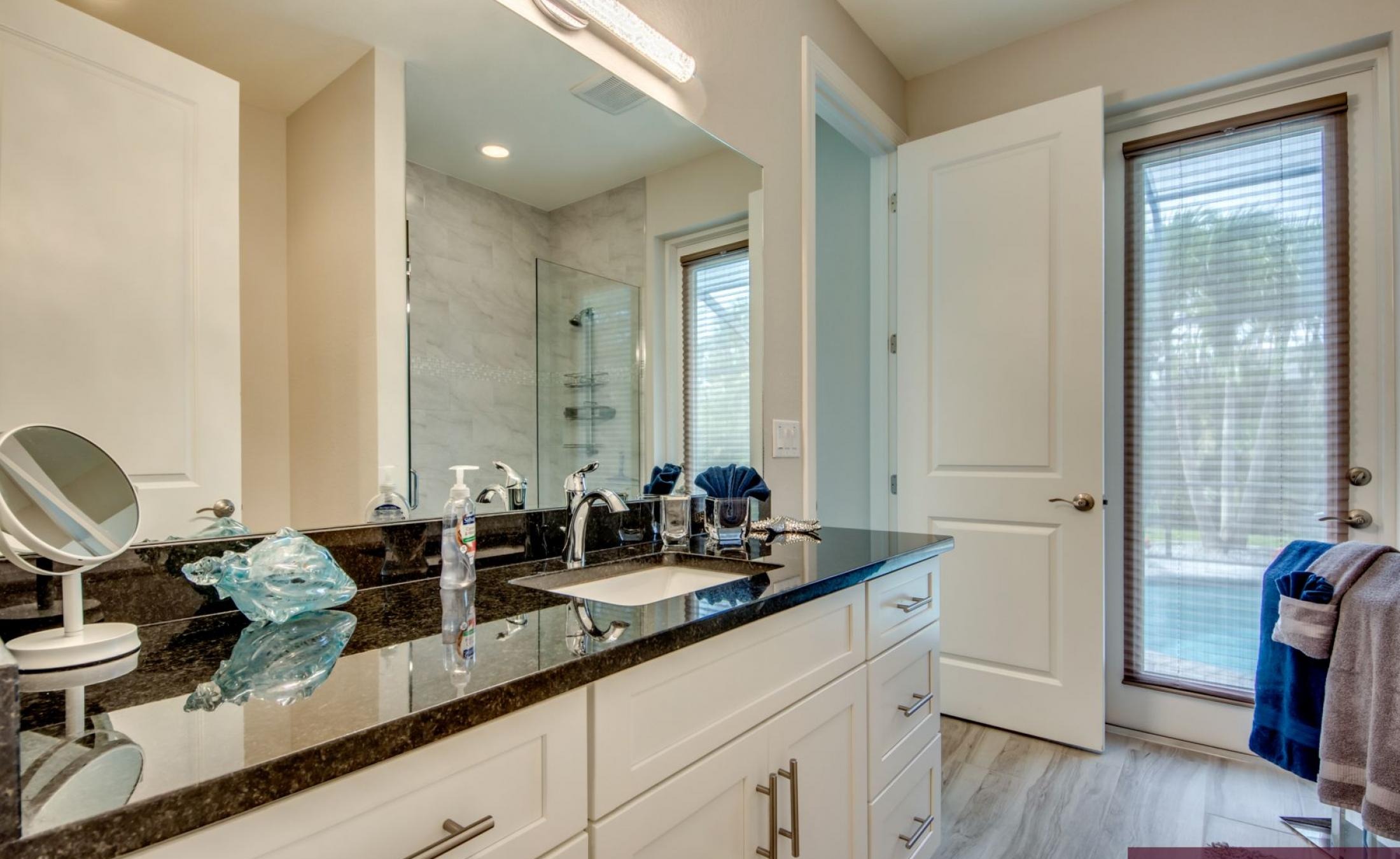 Moderne Villa in SW Cape Coral mit beheiztem Pool und Spa (Südausrichtung)