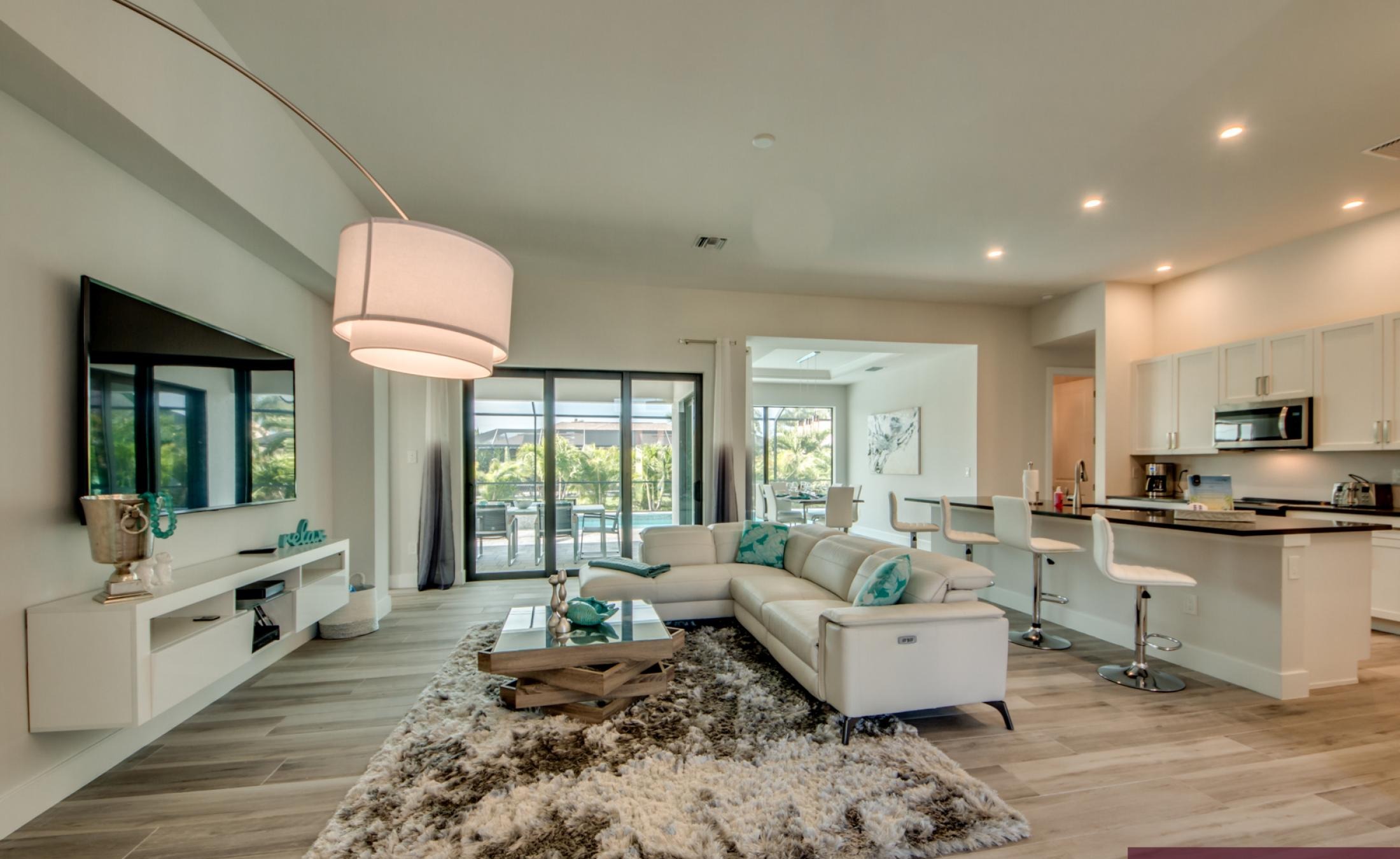 Moderne Villa in Cape Coral mit beheiztem Pool und Spa (Westausrichtung)