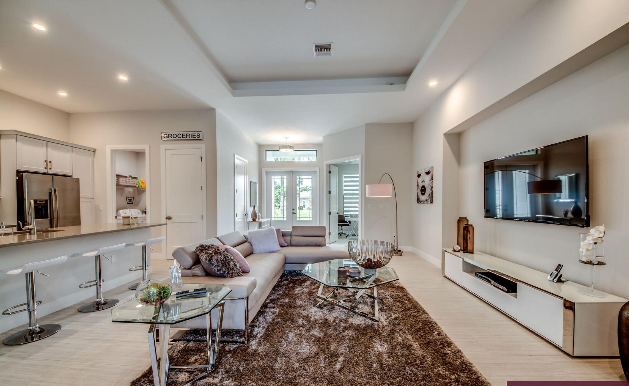 Stilvolle Villa mit Westterrasse, beheiztem Pool und Spa.