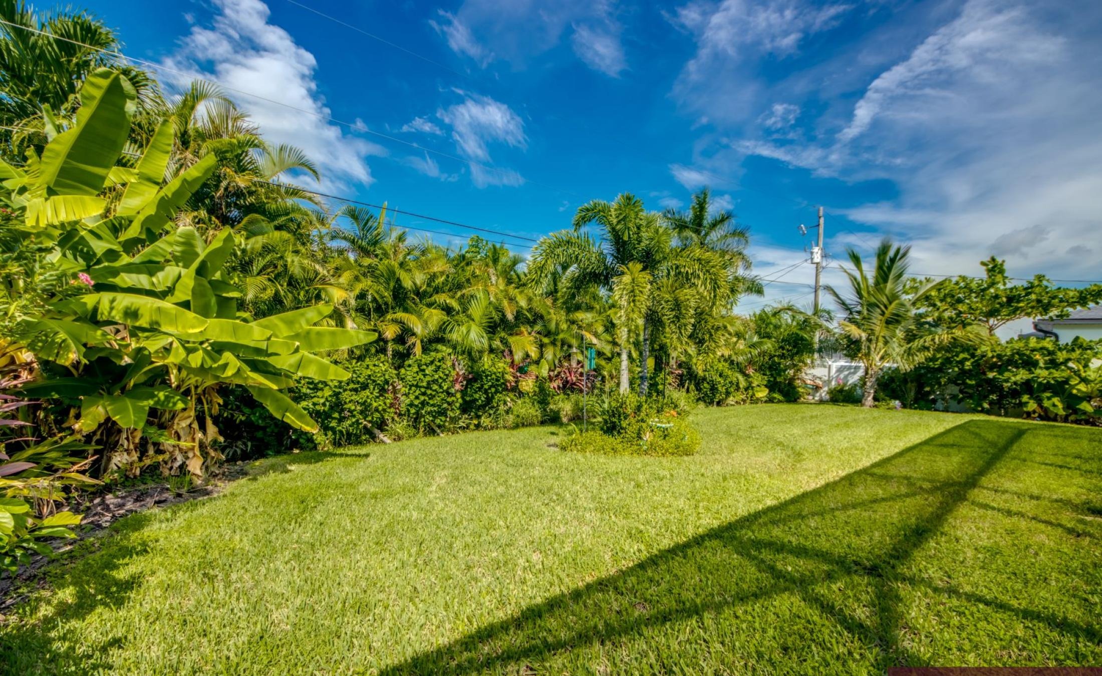 Moderne Villa in Cape Coral mit beheiztem Pool und Westsonne.
