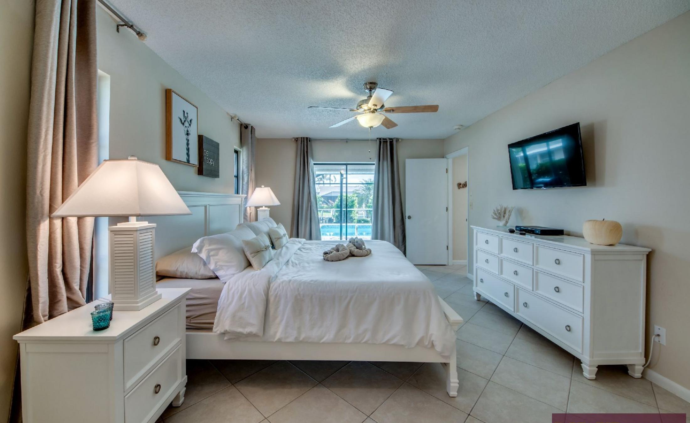 Waterfront-Lage am Kanal in ruhiger Nachbarschaft mit Bootsdock und Zugang zum Golf von Mexiko.