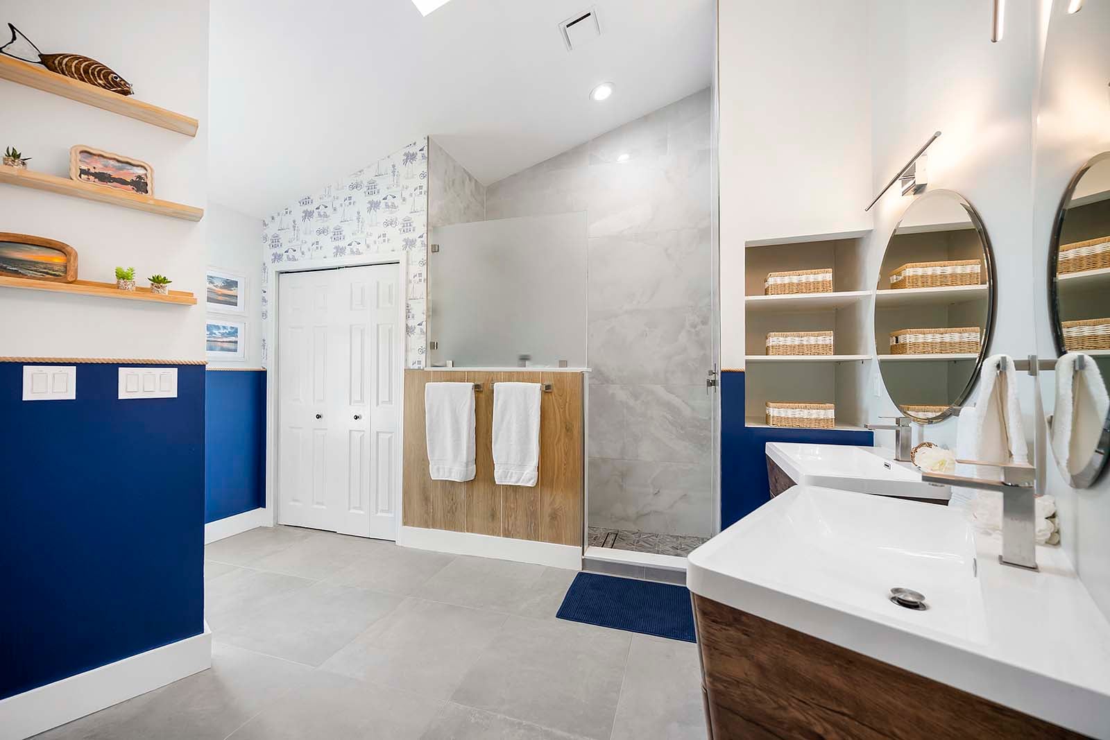 Begehbare Dusche im eigenen Badezimmer