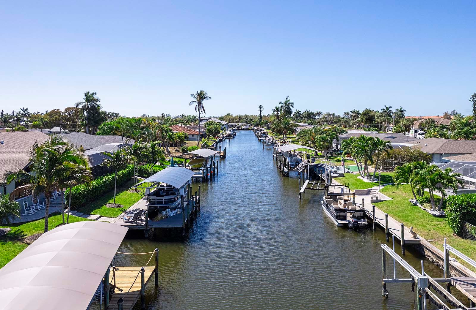 Luftaufnahme des Gulf Access Canal