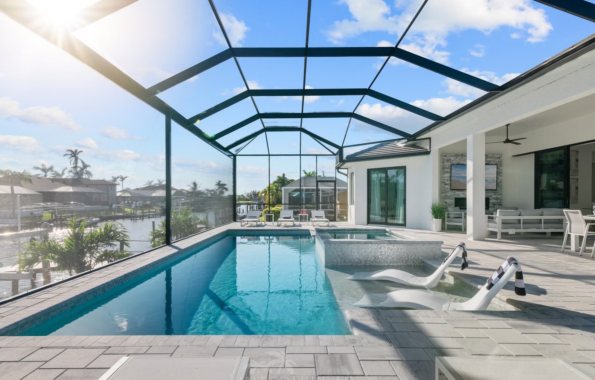 Ferienhaus Cape Coral, Waterfront + Golf Zugang, Pool+Whirlpool