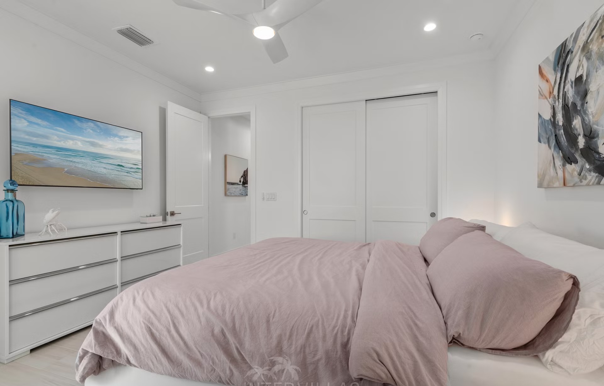 Elektrisch beheizbarer Pool mit Whirlpool am Kanal (Gulf Access) in Cape Coral.