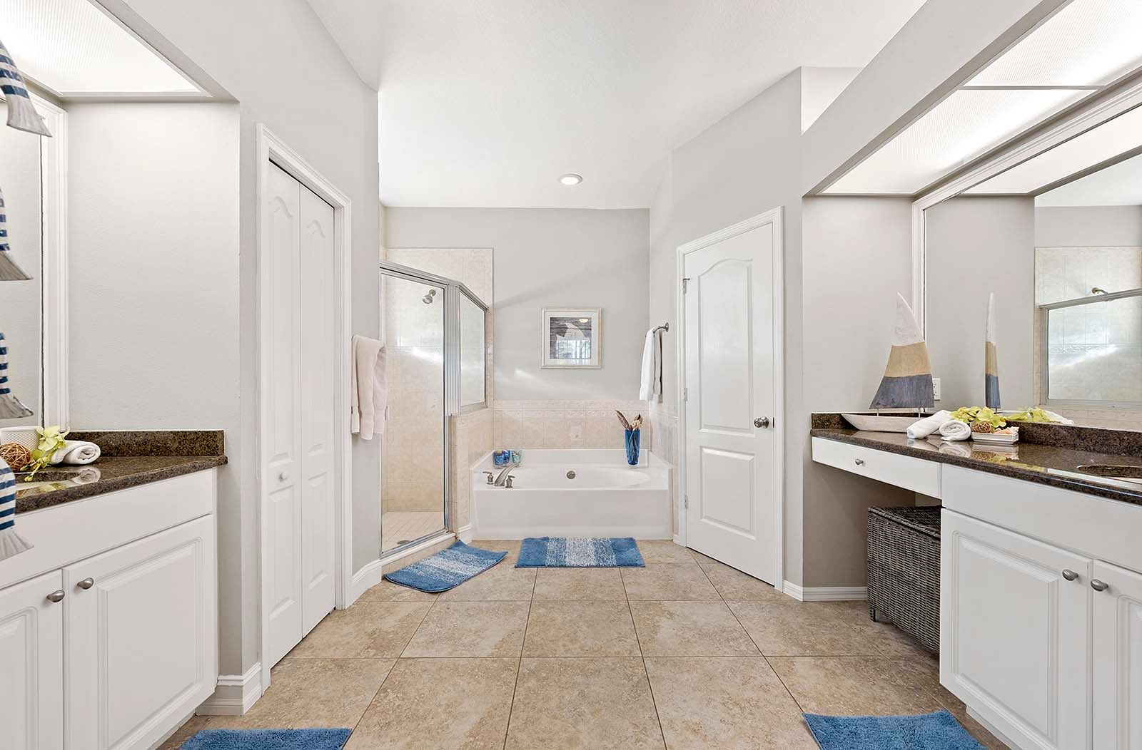 Lanai mit Terrasse und Grillbereich am Kanal.