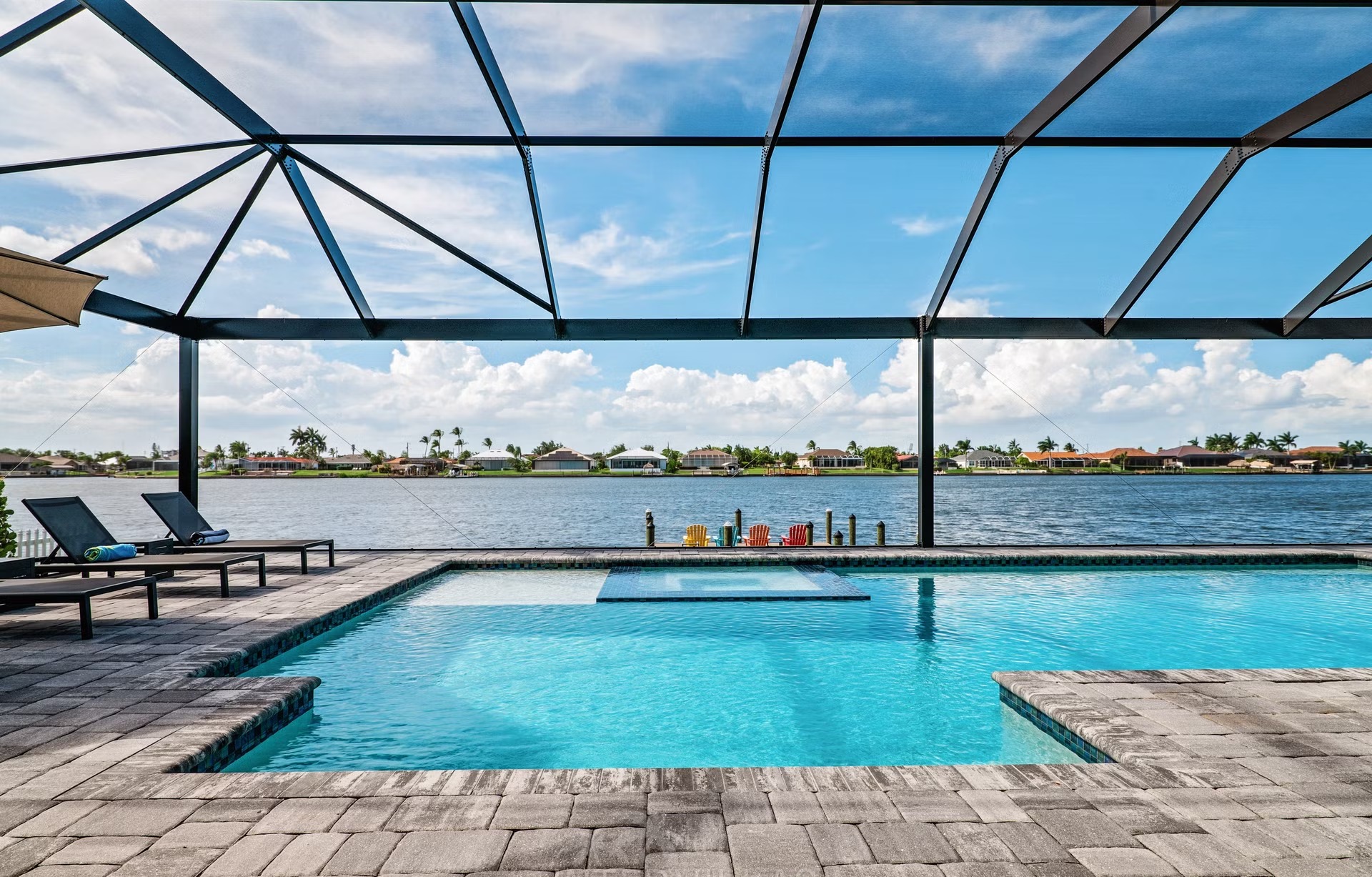 Ferienhaus Cape Coral Waterfront, Gulf Zugang, Salzwasser-Pool+Spa