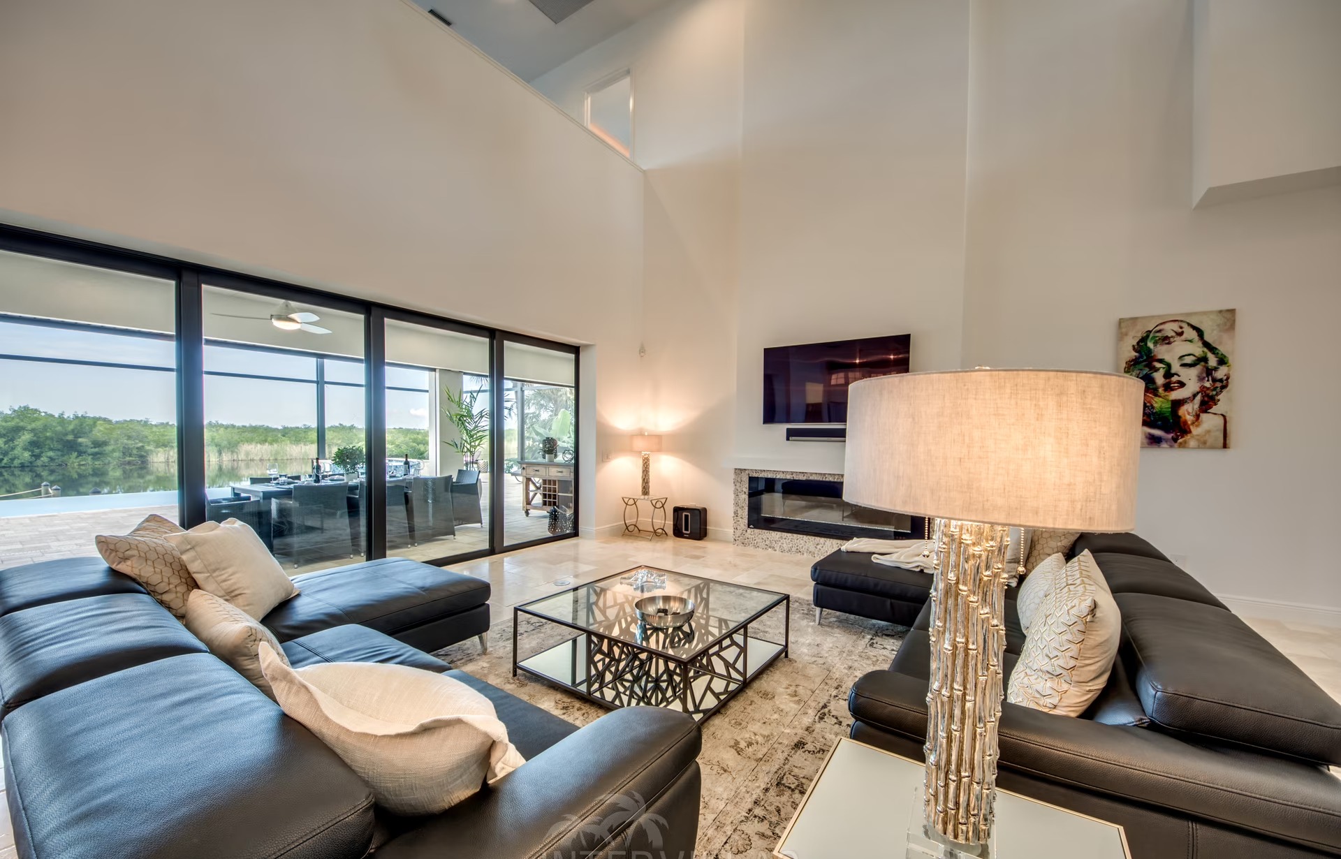 Villa Spreader Pearl