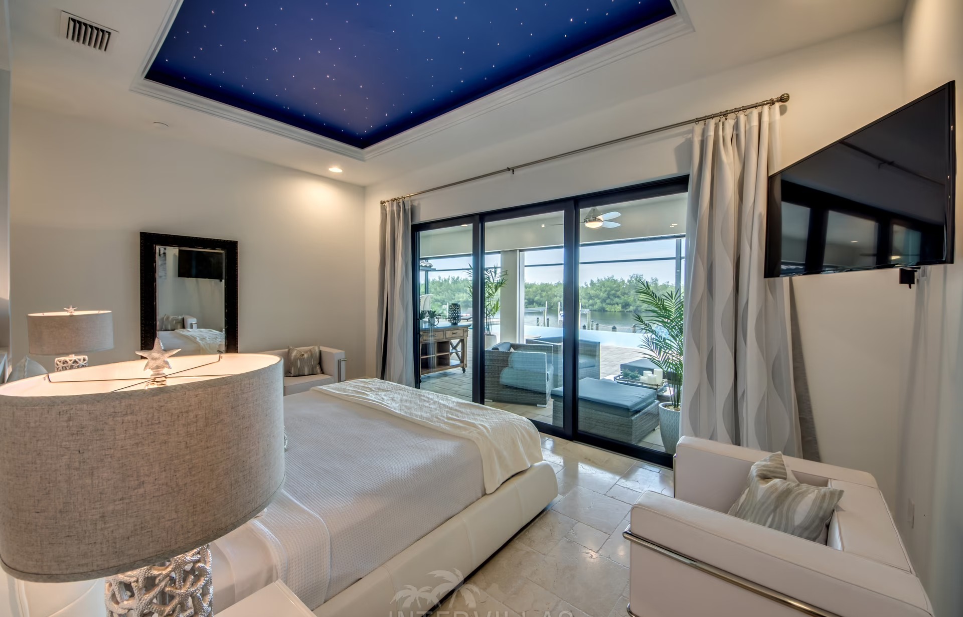 Villa Spreader Pearl