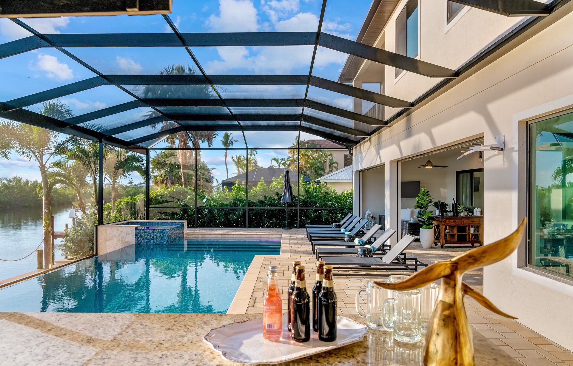 Villa Spreader Pearl