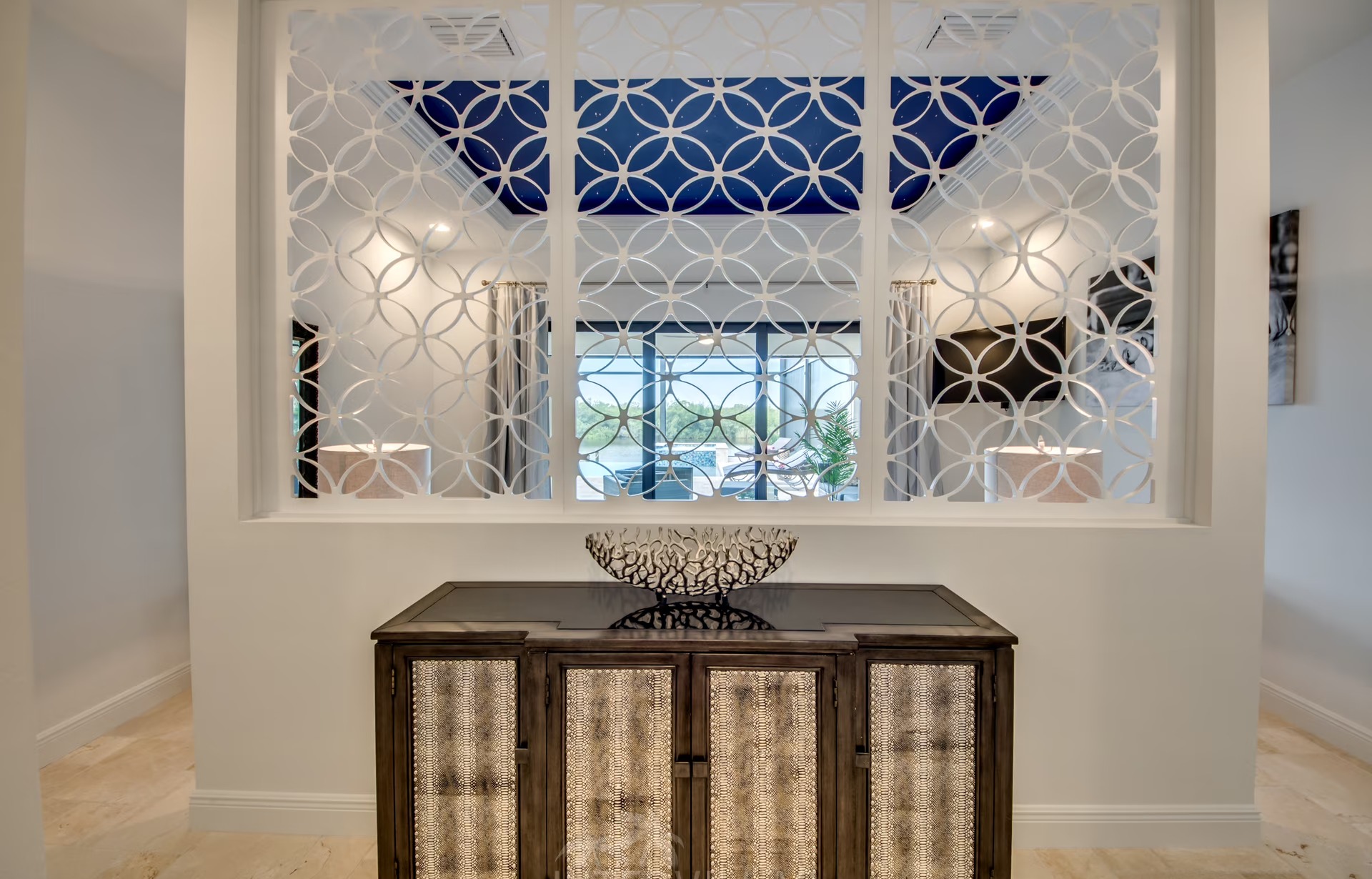 Villa Spreader Pearl