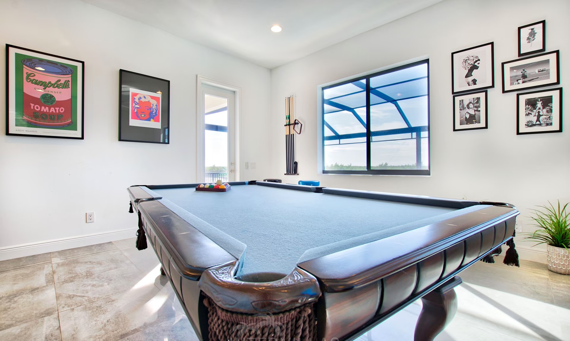 Villa Spreader Pearl