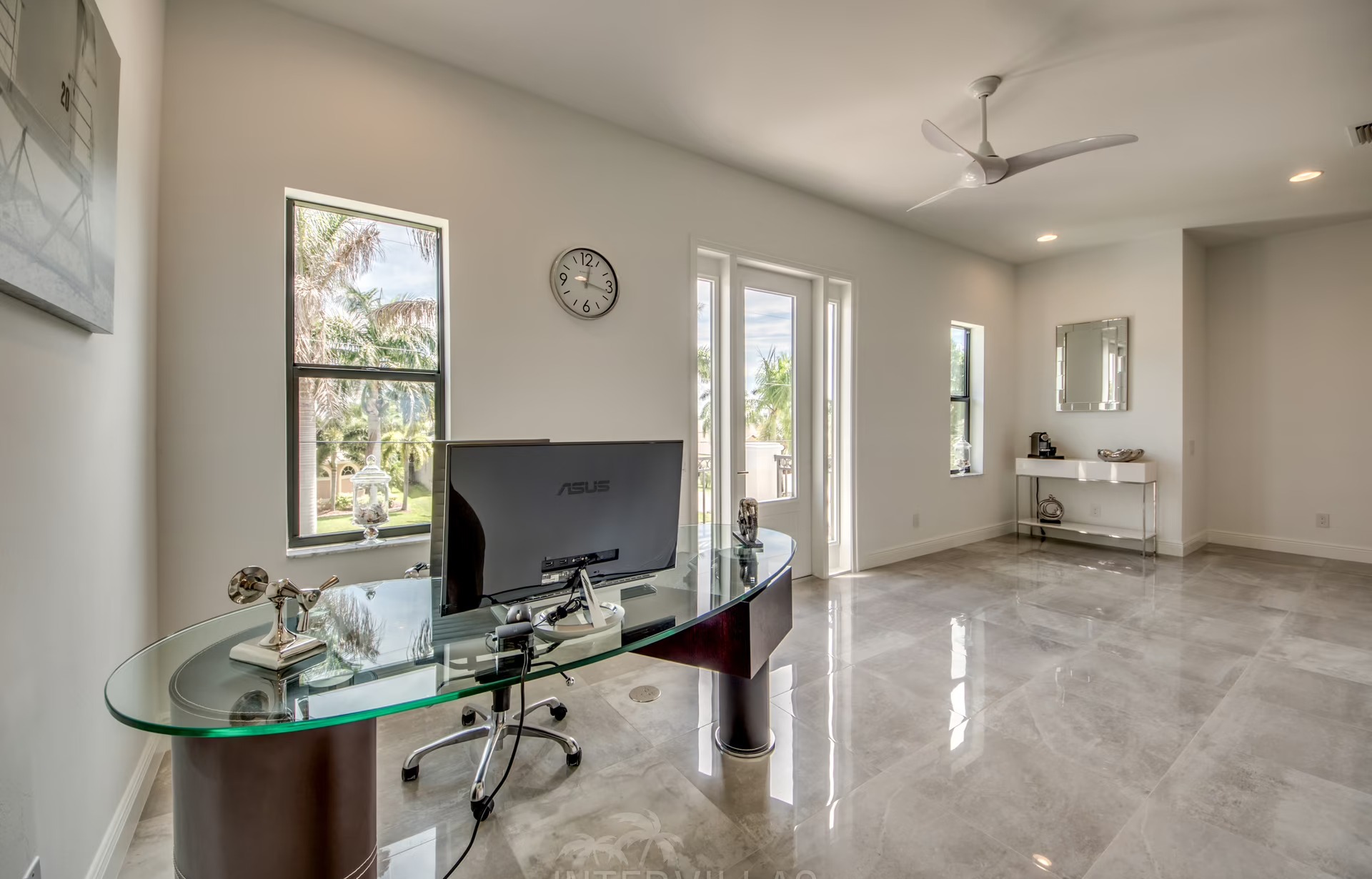 Villa Spreader Pearl