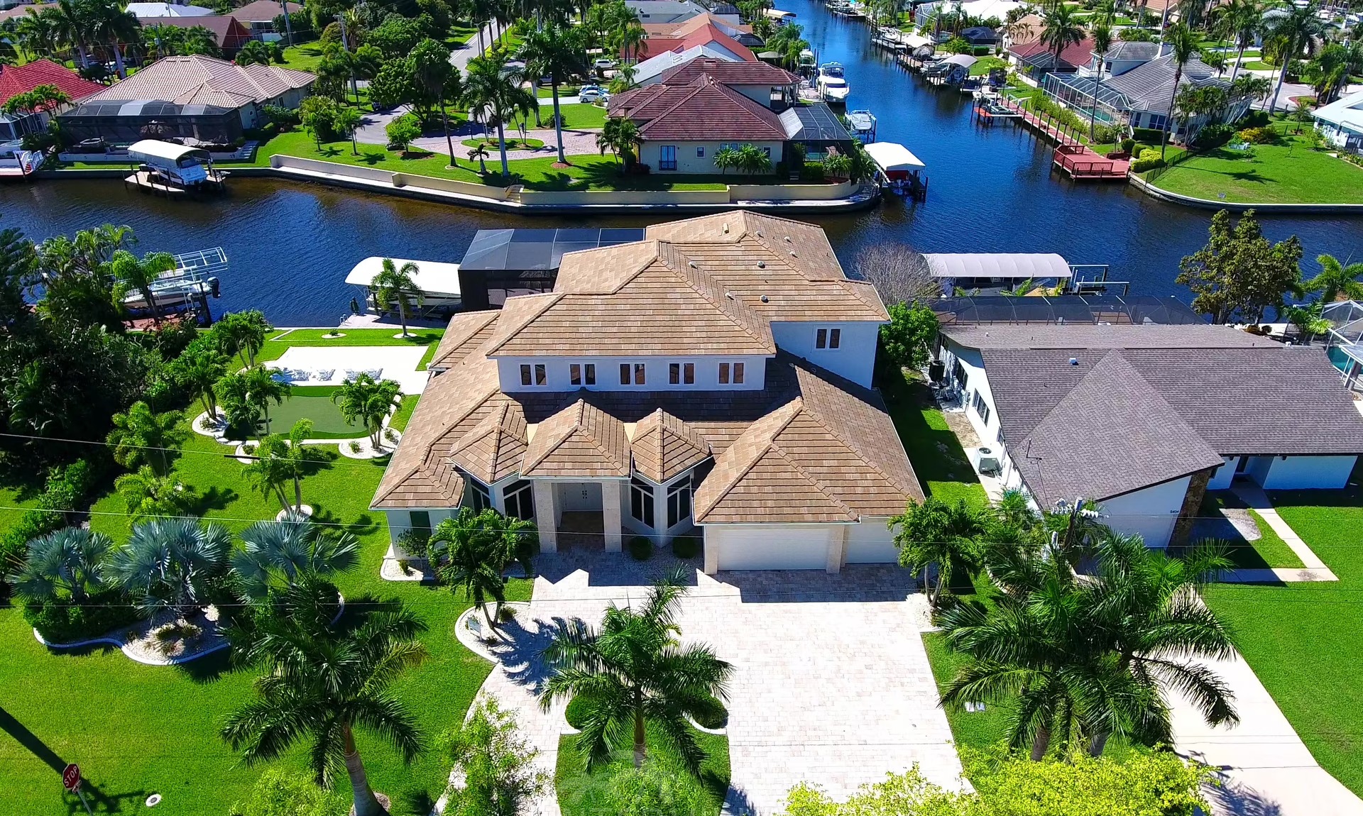 Ferienhaus Cape Coral Waterfront+Salzwasser-Pool+Whirlpool