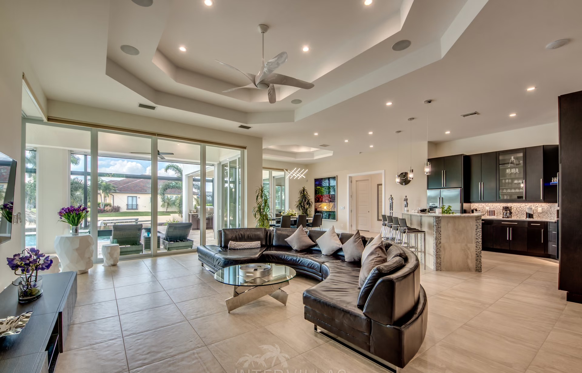 Bootsdock mit Tiki-Hut am Kanal (Gulf-Access).