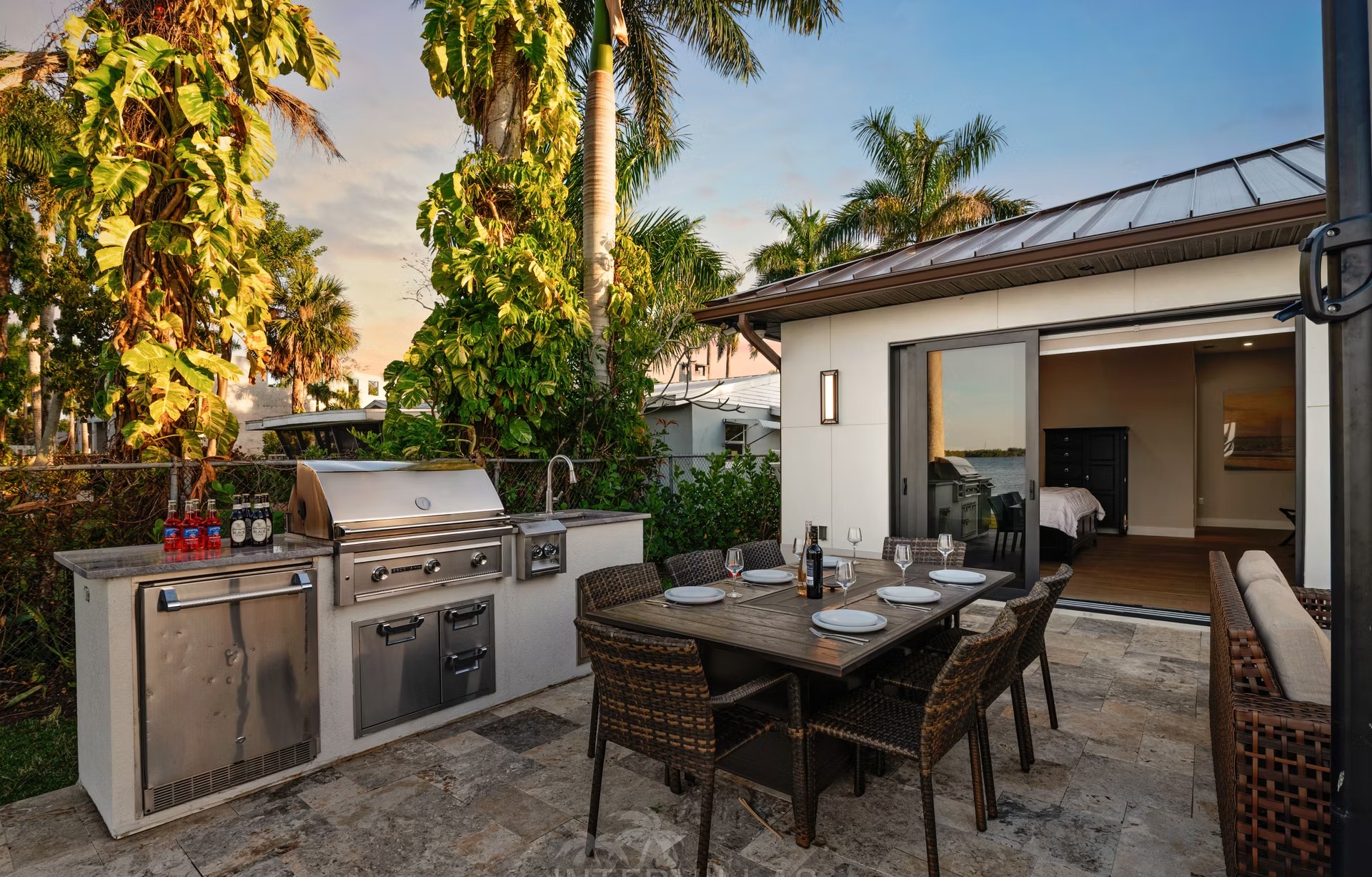 Villa Riverside