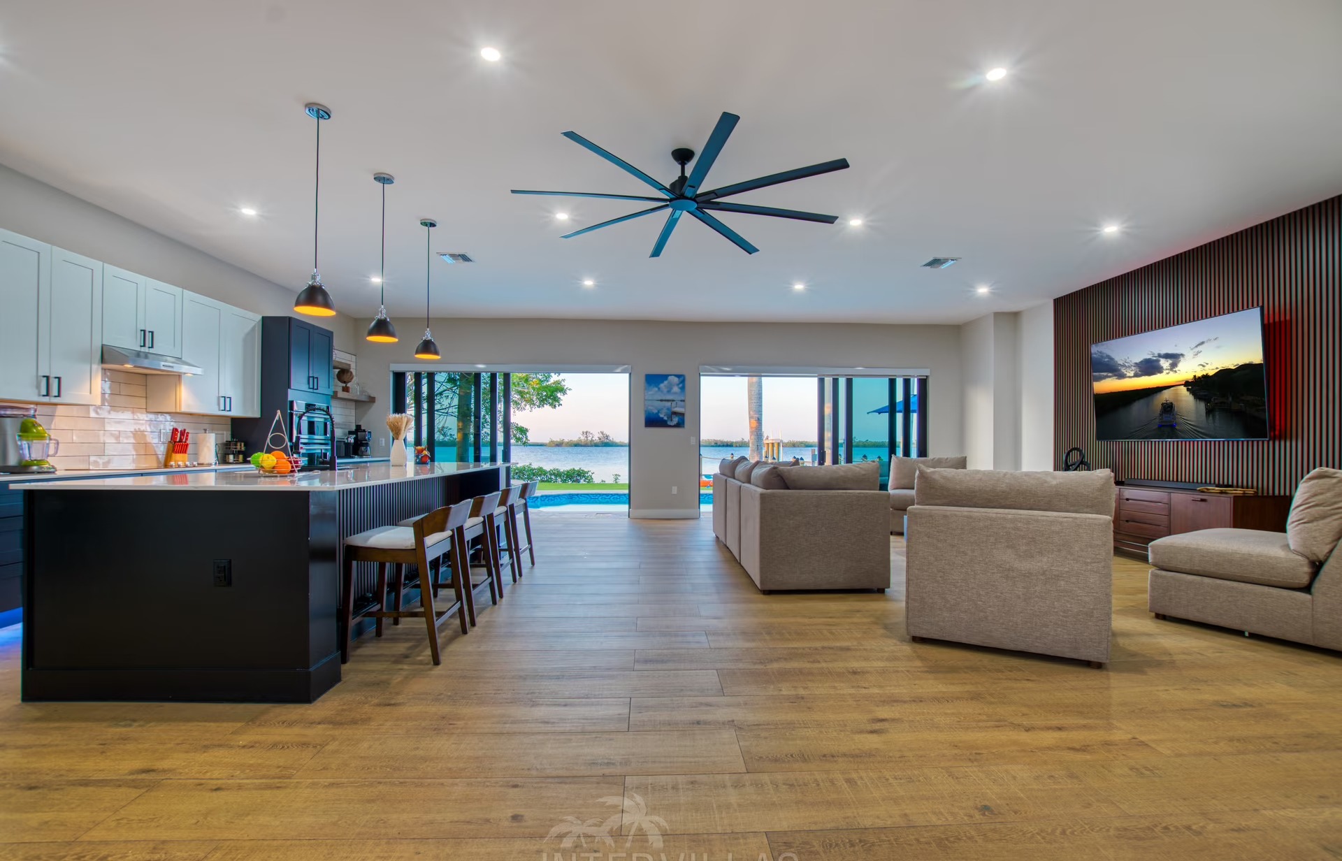 Villa Riverside