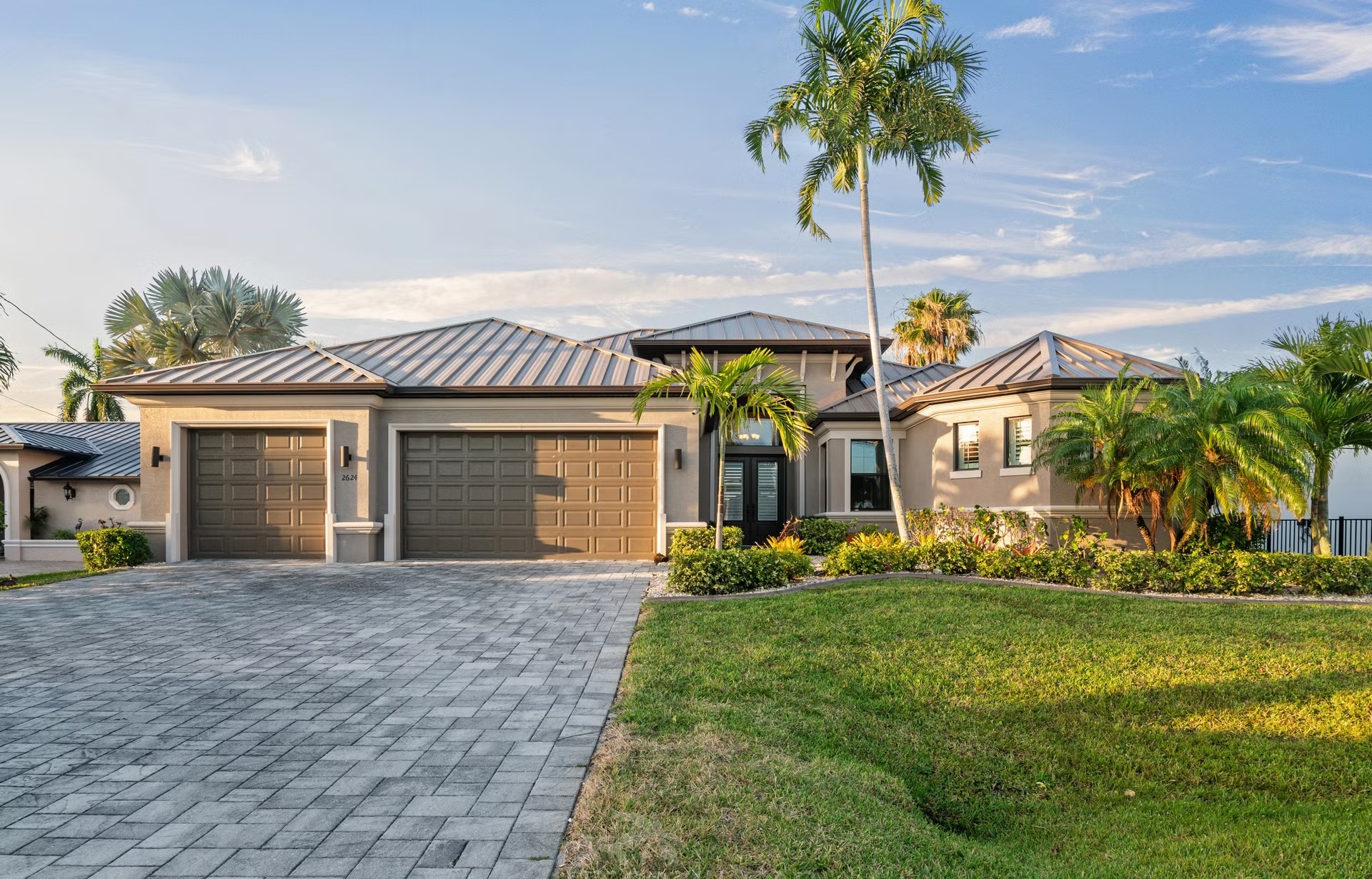 Ferienhaus Cape Coral Waterfront, Bootsdock, Salzwasserpool+Spa