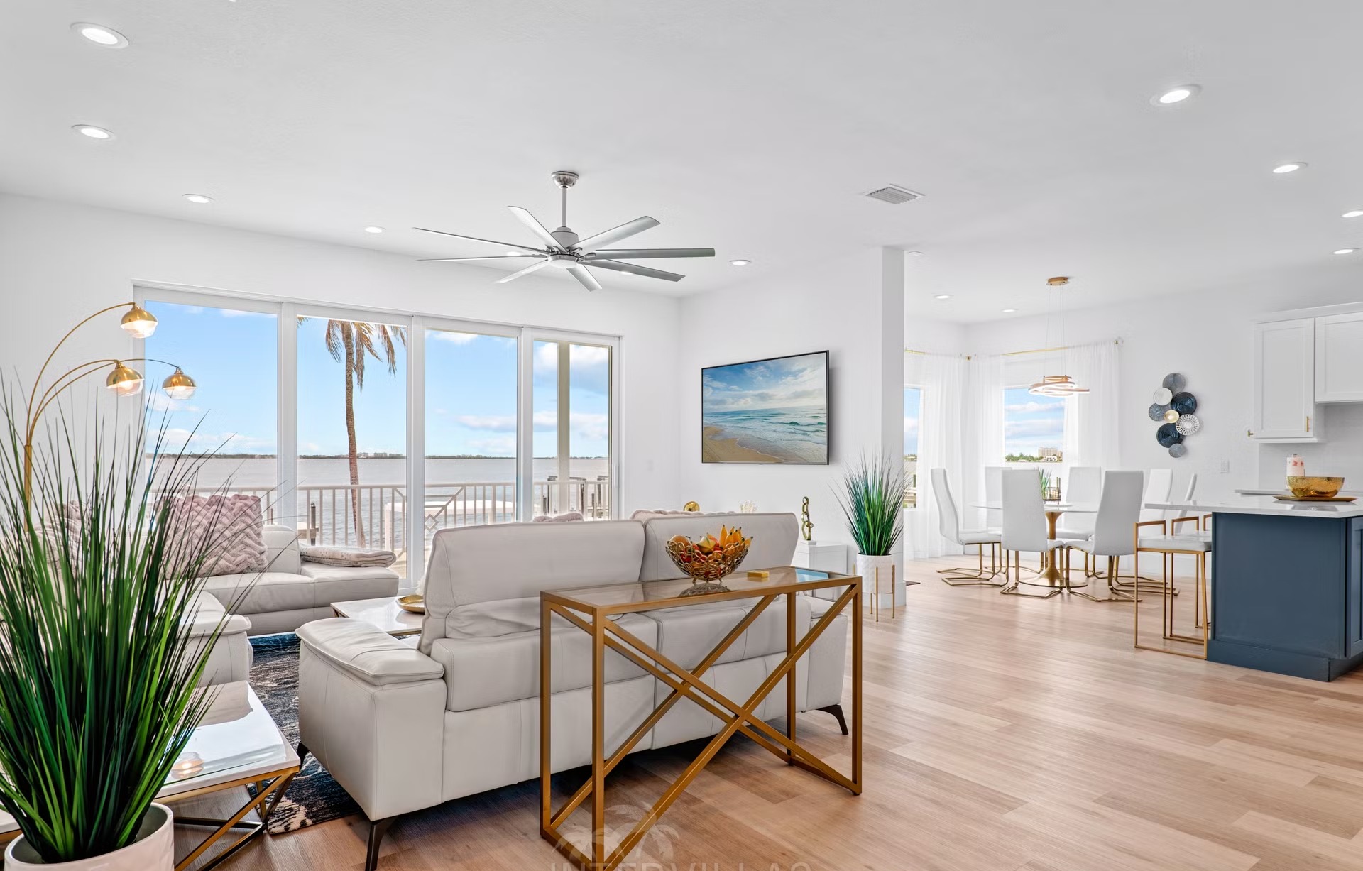 2024 renovierte Waterfront-Villa in Cape Coral mit beheiztem Salzwasserpool und privatem Bootsdock.