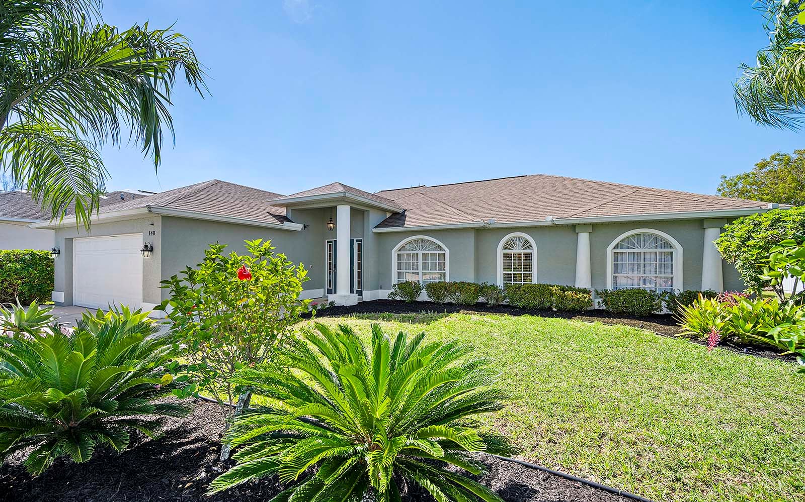 Infinity Escape und Vesteva Vacation Rentals freuen sich darauf, Sie willkommen zu heißen