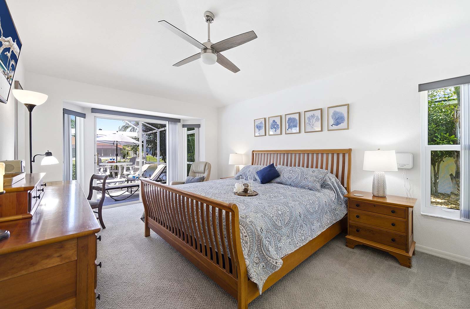 Hauptsuite mit Kingsize-Schlafzimmer und Zugang zur Veranda