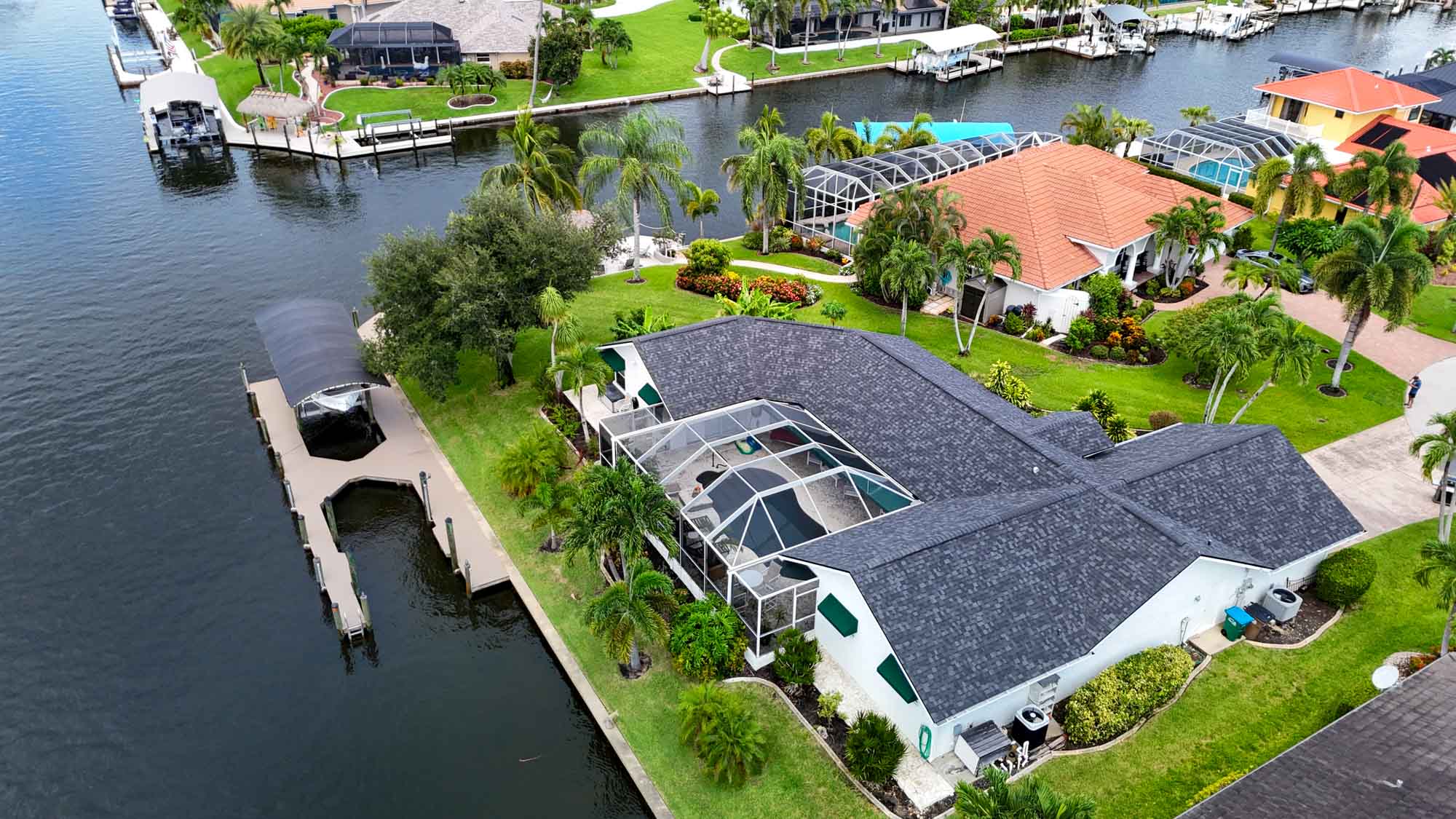 Villa Maurina - Ferienhaus Cape Coral mit Golfzugang, beheizbarer Pool & Dock - Bild 1