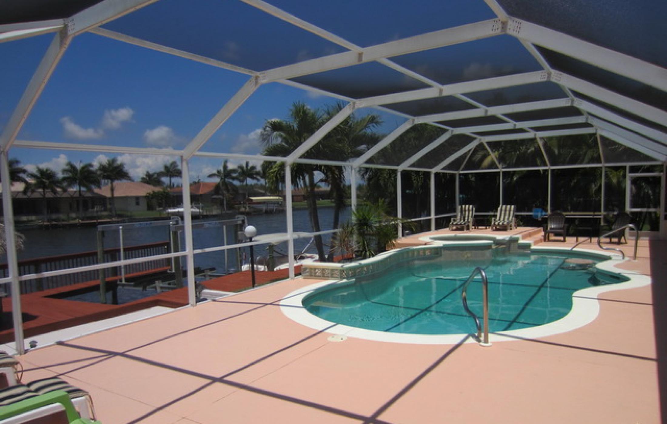 Villa Sophia - Golfzugang, Pool, Dock & Bootslift - Bild 2
