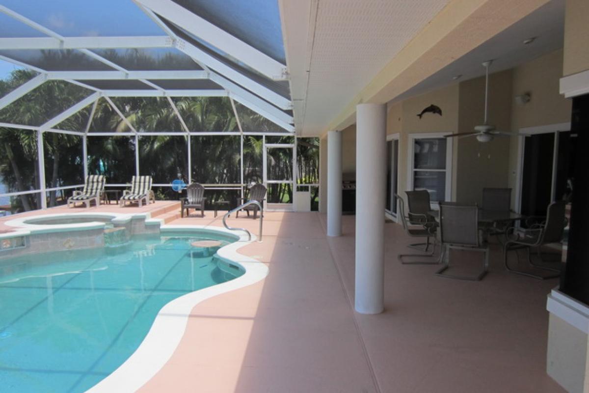 Villa Sophia - Golfzugang, Pool, Dock & Bootslift - Bild 63