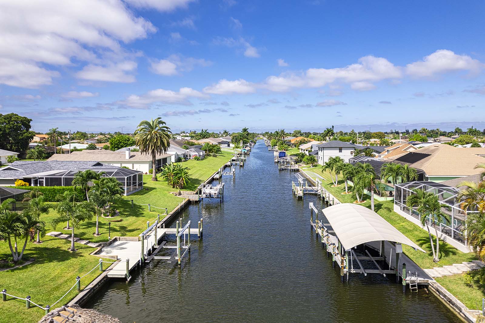 Southern Facing Gulf Access Kanal