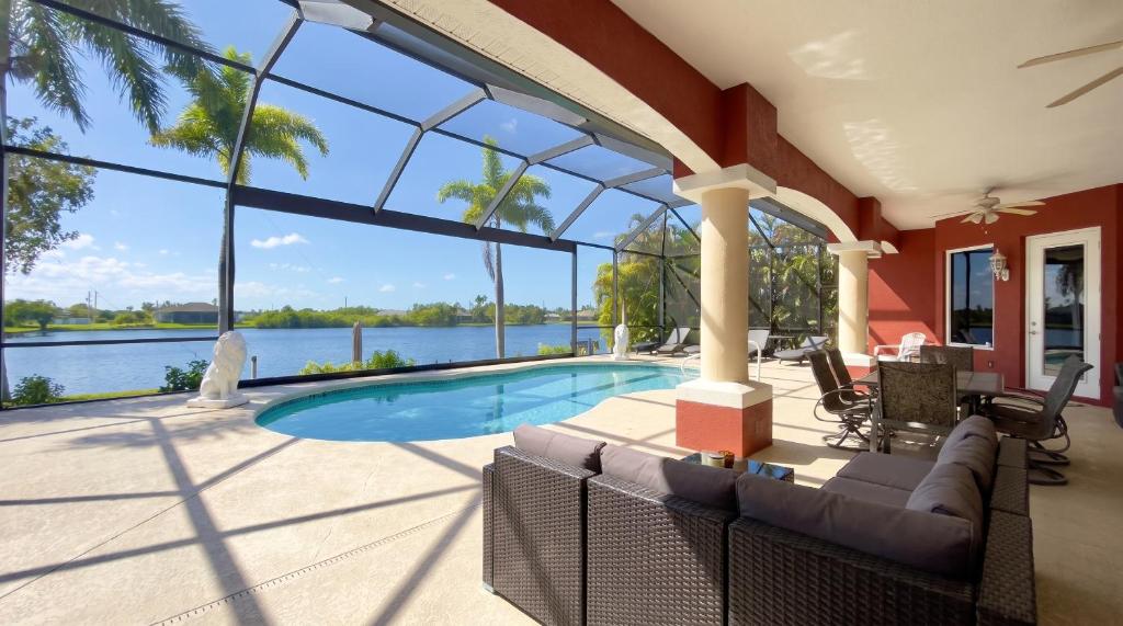 Villa Princess – Seelage, Pool & privater Bootssteg - Bild 2