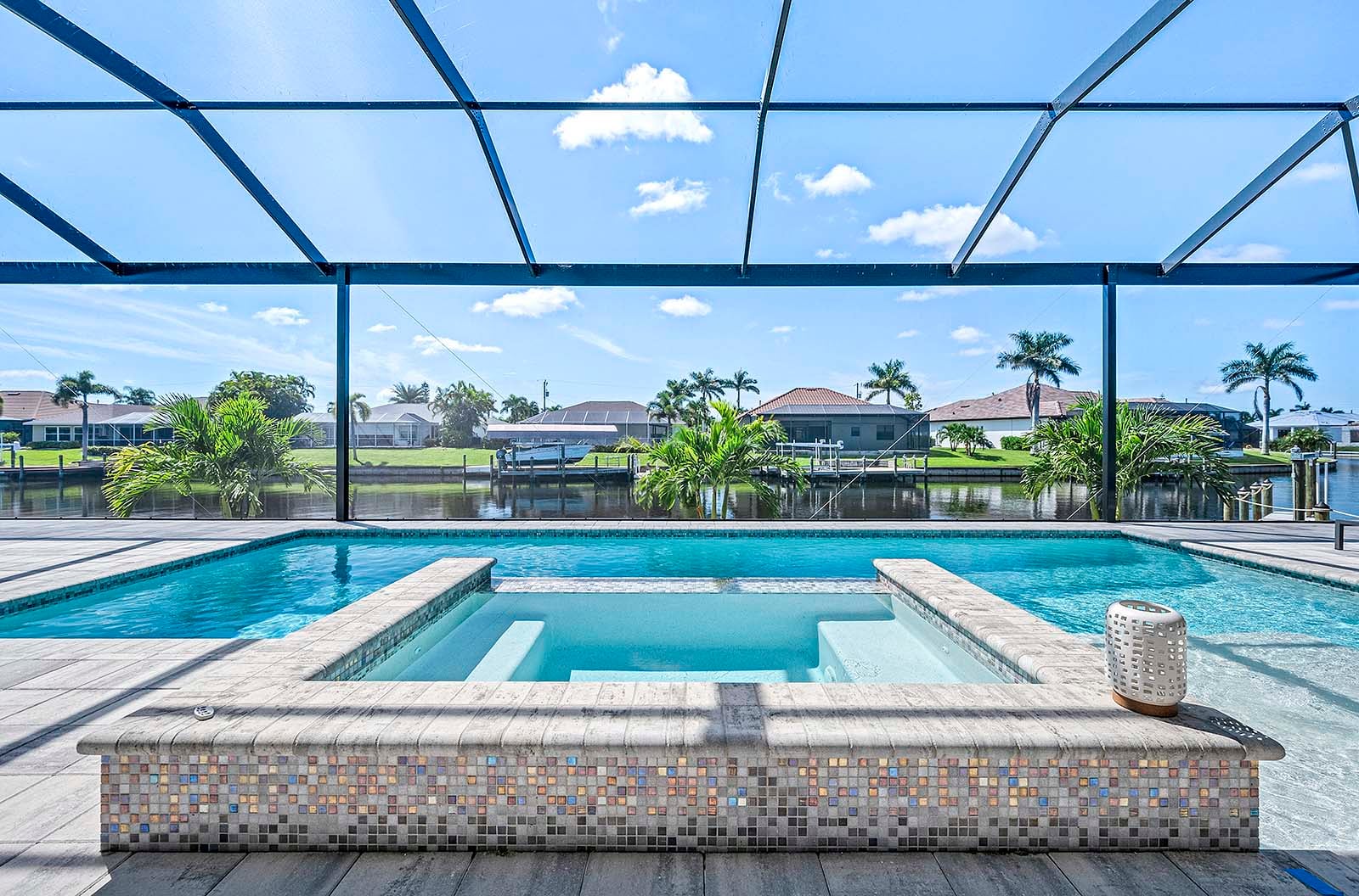Ferienhaus Cape Coral Waterfront+Gulf Access, Salzwasser-Pool+Spa