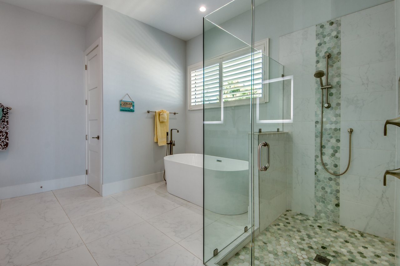 Bad der Master-Suite 1