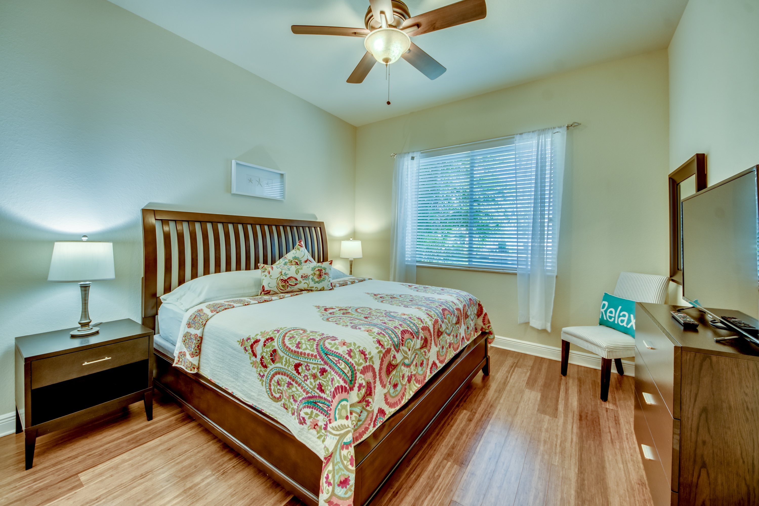 Drittes Schlafzimmer mit zwei Einzelbetten