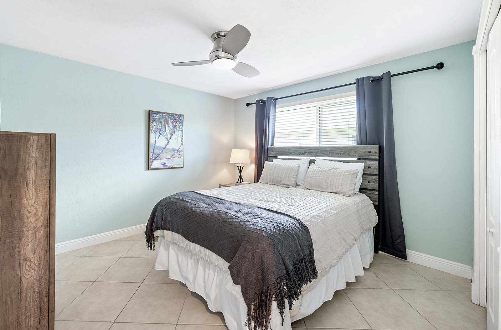 Privates Bootsdock mit Bootslift am Kanal (Gulf Access) in SE Cape Coral.