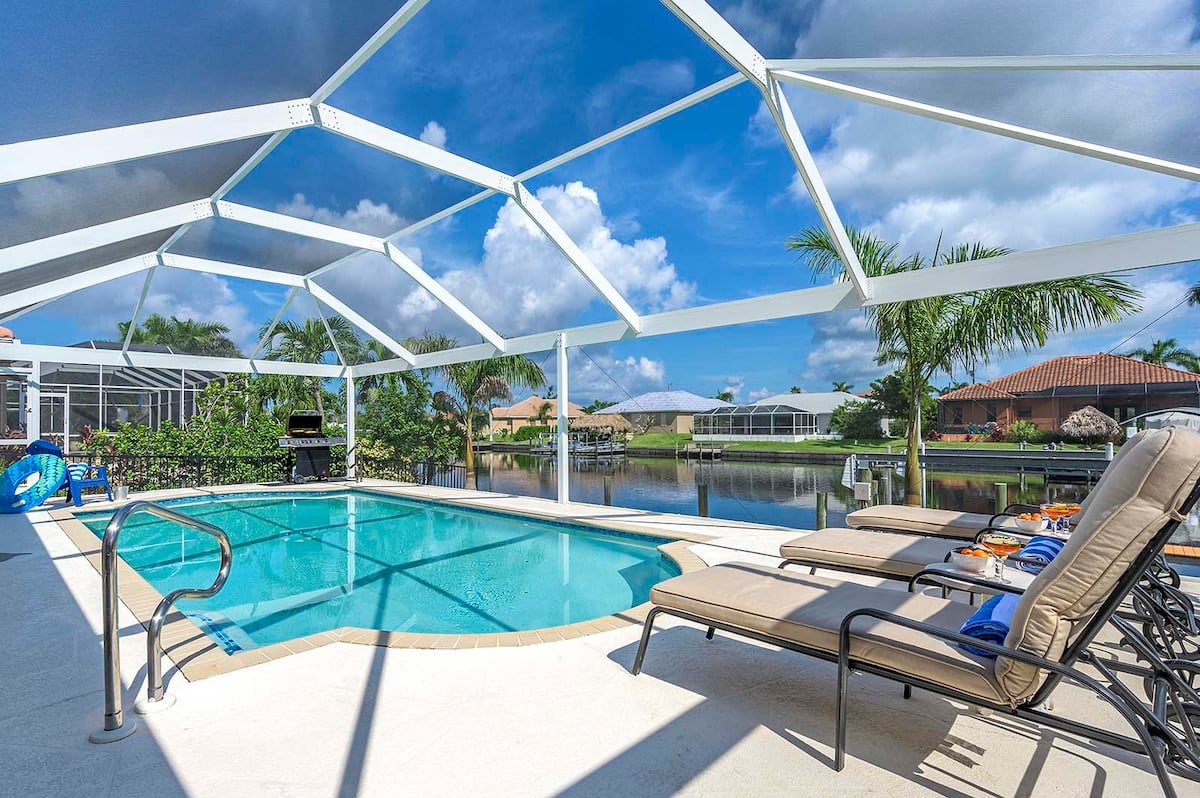 Waterfront Cape Coral, beheizter Pool+Bootsdock+Kajaks, Pets