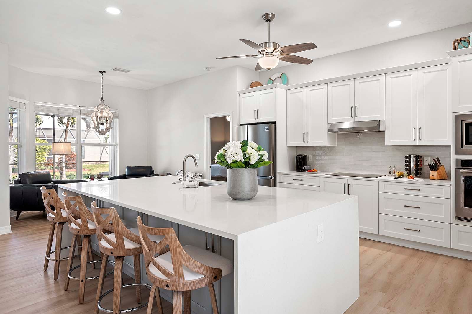 Die offene Küche bietet großartige Unterhaltungsmöglichkeiten