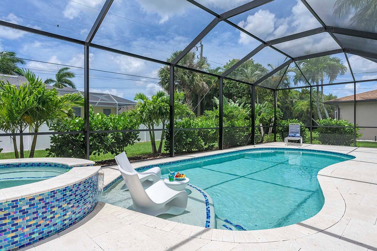 Ferienhaus Cape Coral Waterfront, Salzwasser-Pool, Outdoor-Bar