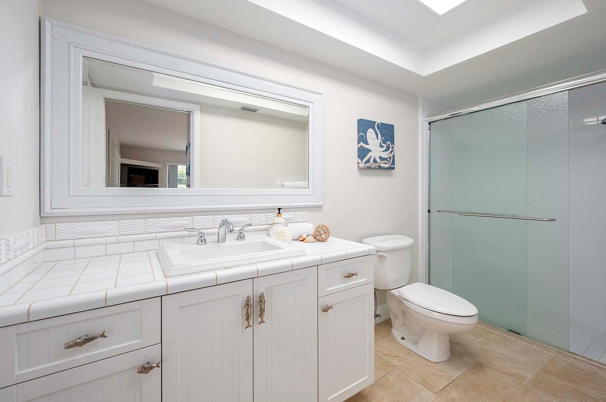 Privates Dock am Kanal mit Blick aufs Wasser in SE Cape Coral.