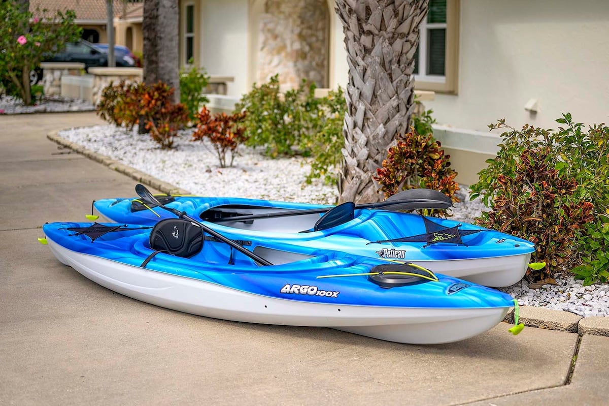 Salzwasser-Pool am Kanal mit privatem Dock in SE Cape Coral.