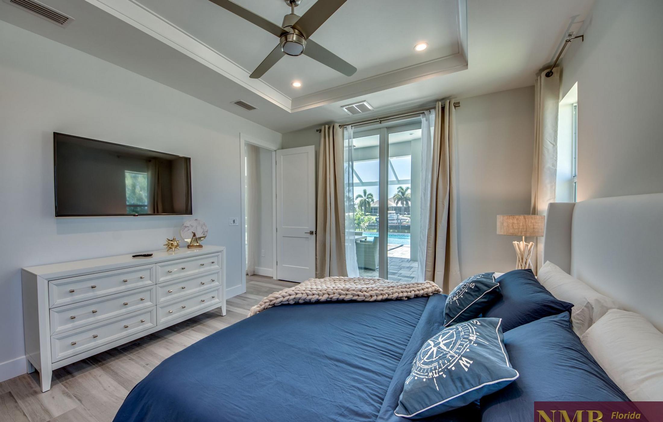 Ferienhaus Aquamarine 28 Master Bedroom