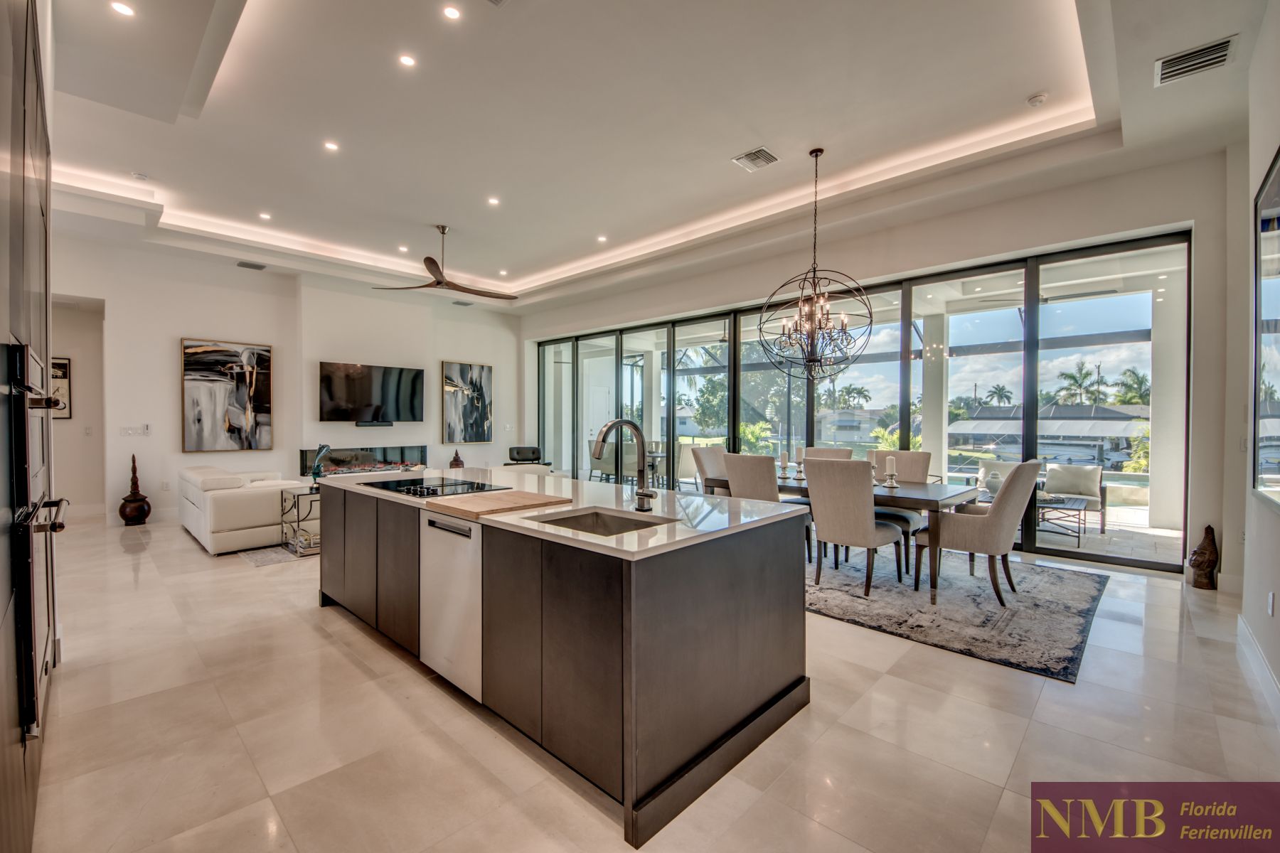 Ferienhaus Cape Coral Madison Garden 27 Kitchen 1