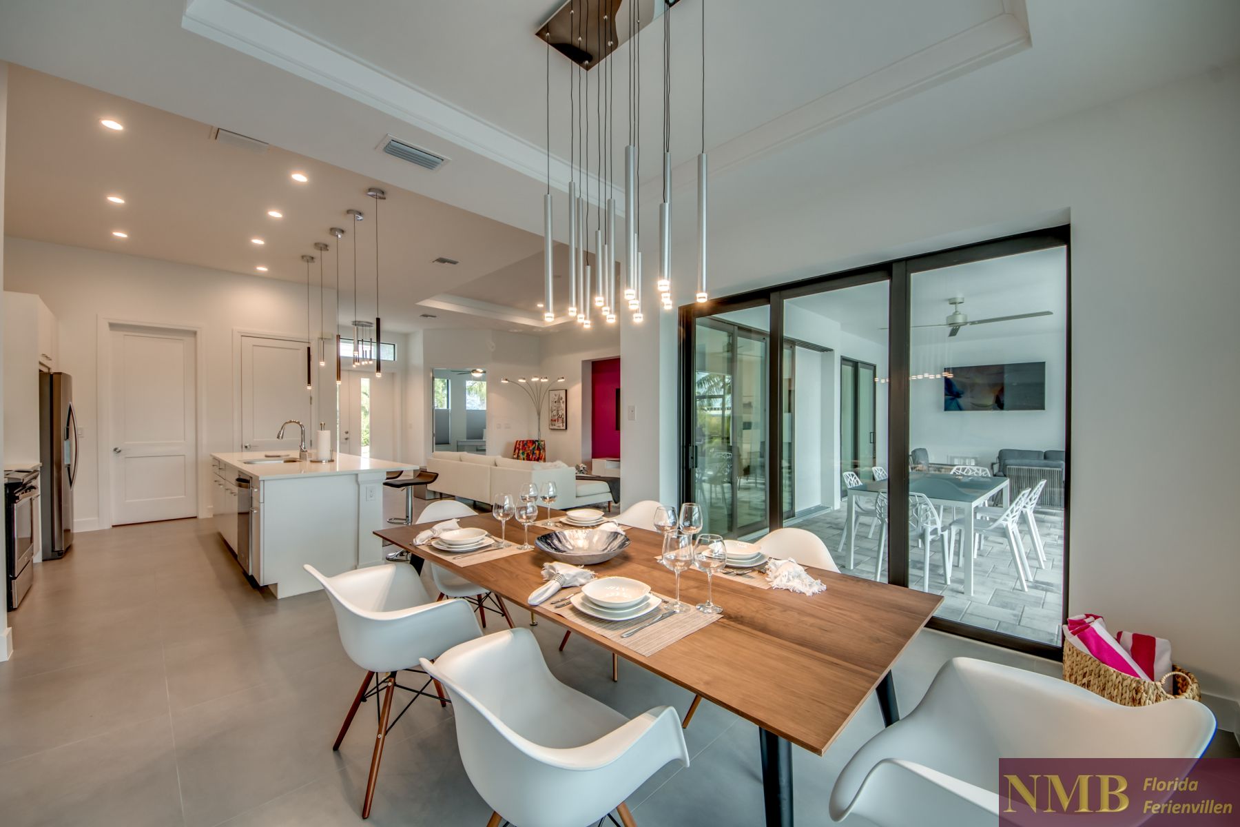 Ferienhaus Cape Coral Pink Lemonade 28 Dining Room